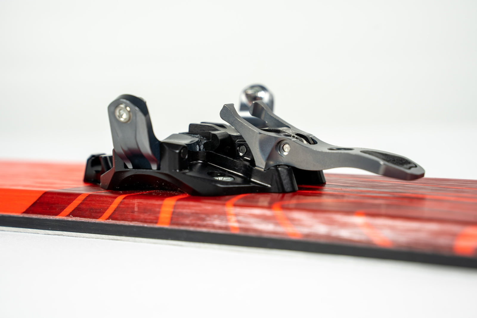 Hagan Core 12 Pro Alpine Ski Touring Freeride Binding, Bindings - Hagan Ski Mountaineering Alpine Ski Touring Backcountry Gear angled side view