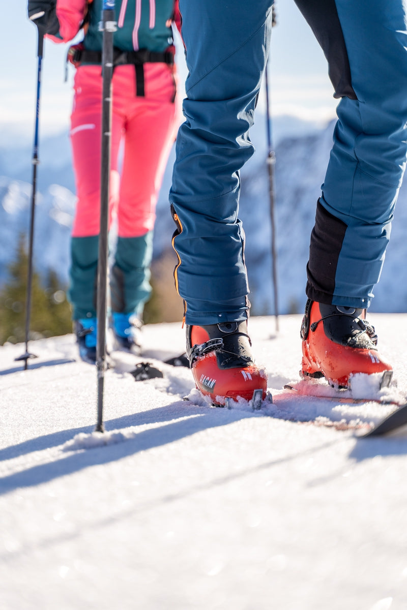 Hagan Pure 10 bindings and Pure alpine ski touring boots.