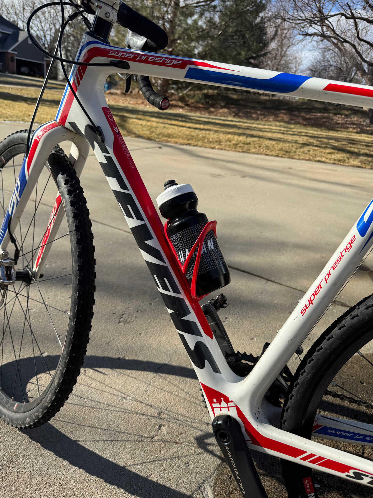 Water Bottle - Pure Ski Mountaineering with topo Black and White