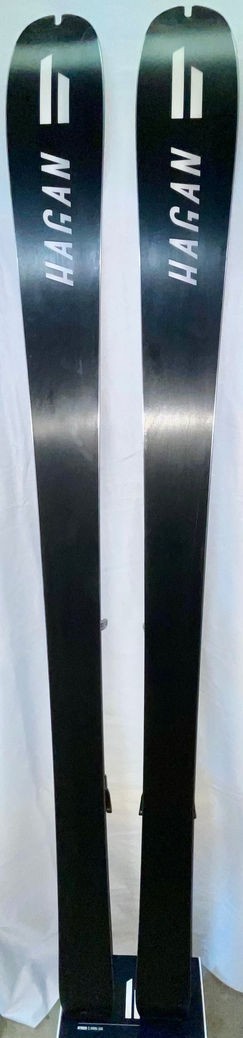 DEMO Core Carbon 84 172cm