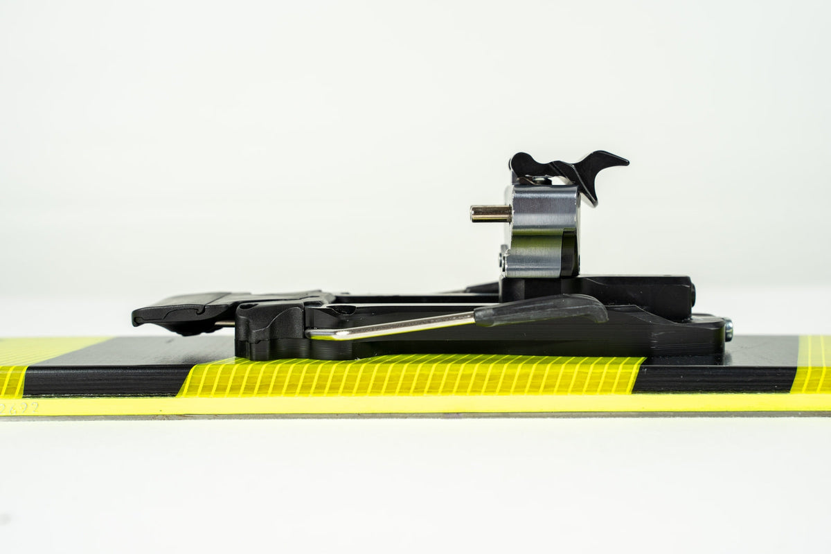 Hagan Pure 10 alpine ski touring binding, made by ATK in Italy, Bindings - Hagan Ski Mountaineering Alpine Ski Touring Backcountry Gear heel piece side view